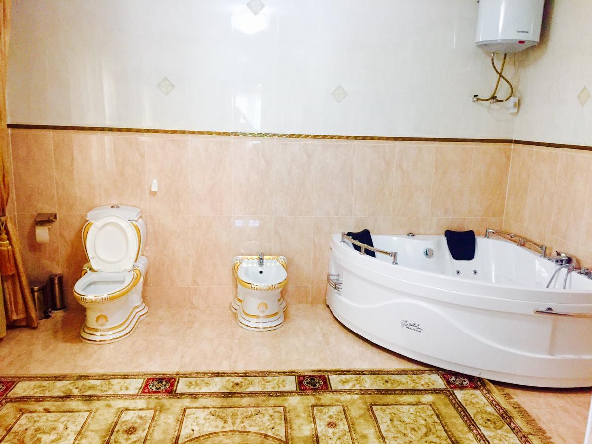 Hotel Ark Ms Taraz Ngoại thất bức ảnh
