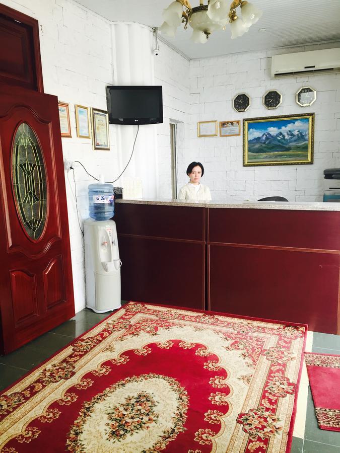 Hotel Ark Ms Taraz Ngoại thất bức ảnh
