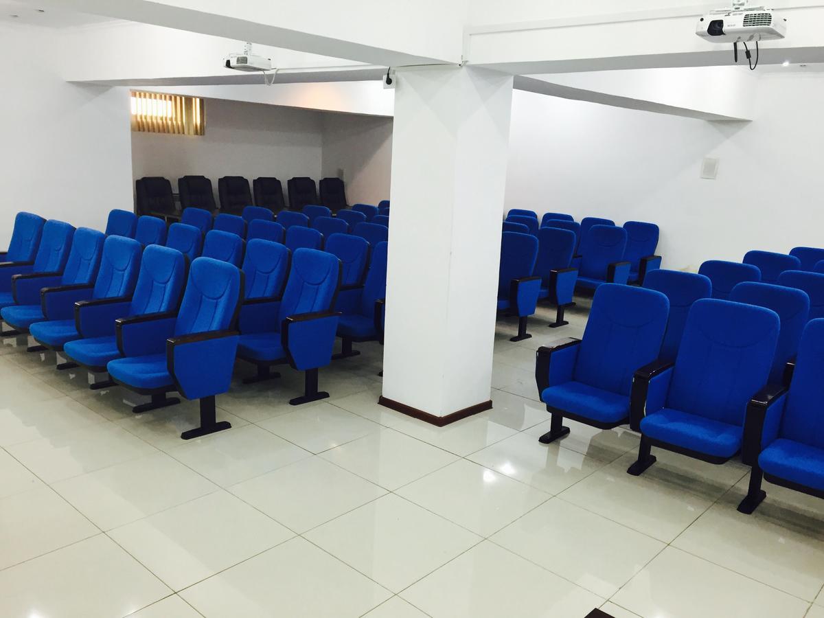 Hotel Ark Ms Taraz Ngoại thất bức ảnh