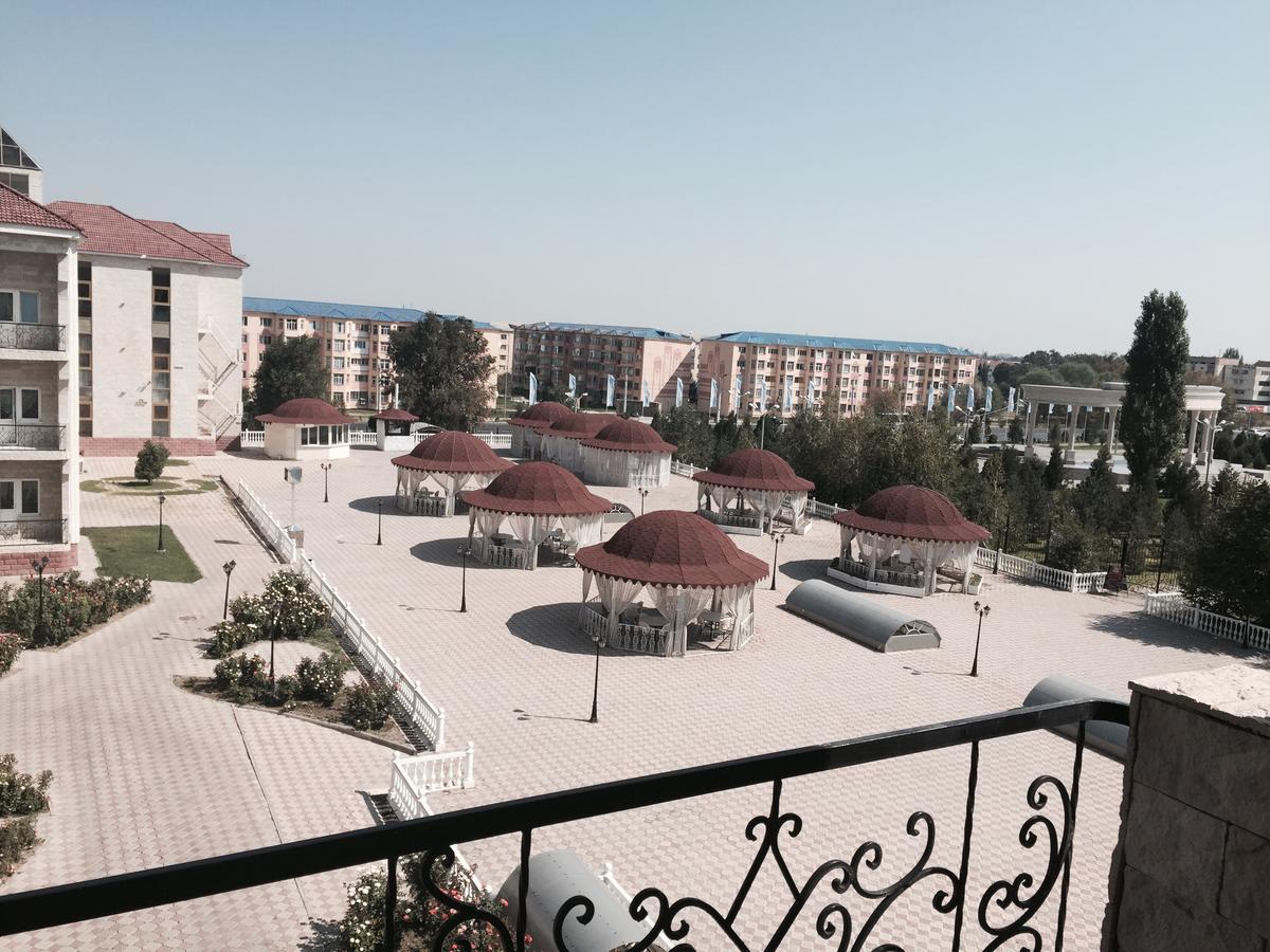 Hotel Ark Ms Taraz Ngoại thất bức ảnh